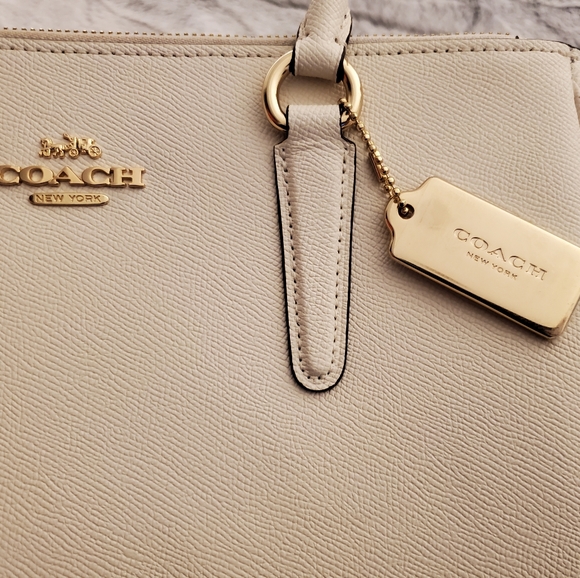Coach - Handbag - Picture 4 of 9